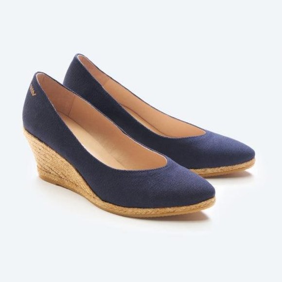 NWOB Viscata Roses Canvas V Cut Espadrille Wedges - Picture 1 of 3